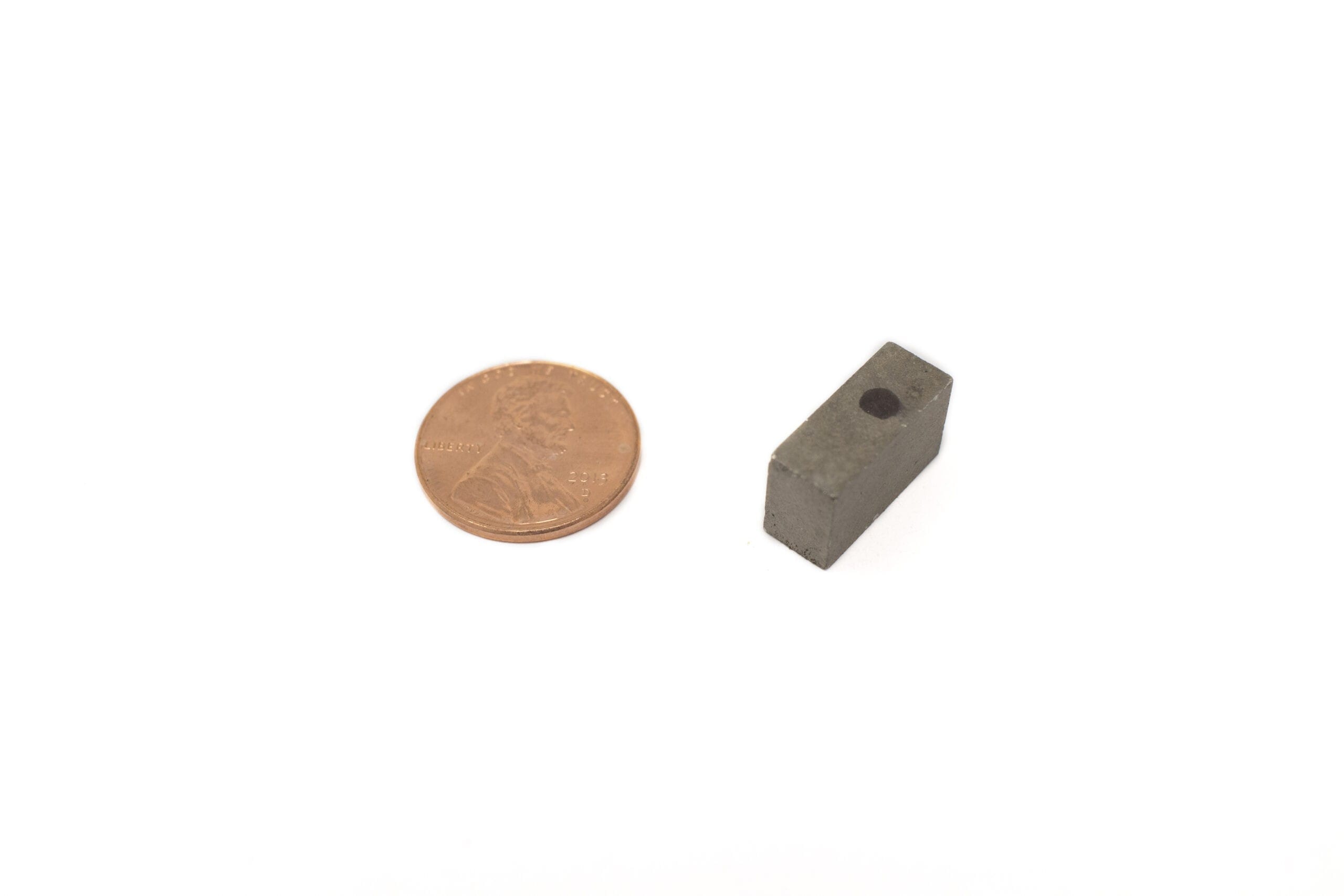 Samarium Cobalt Magnet 0.625" x 0.25" x 0.375"