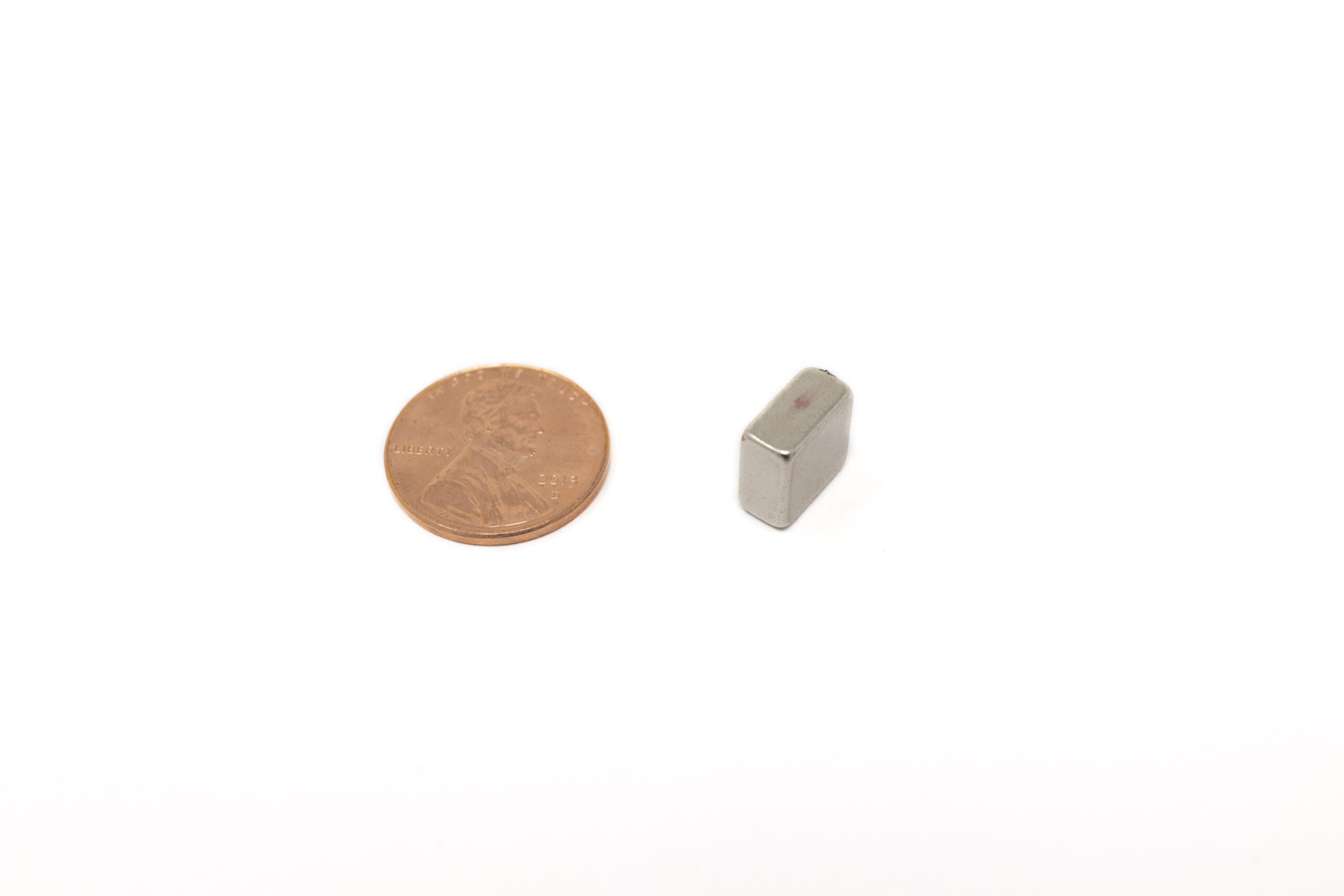 Neodymium N45SH Magnet 0.375" x 0.187" x 0.375"