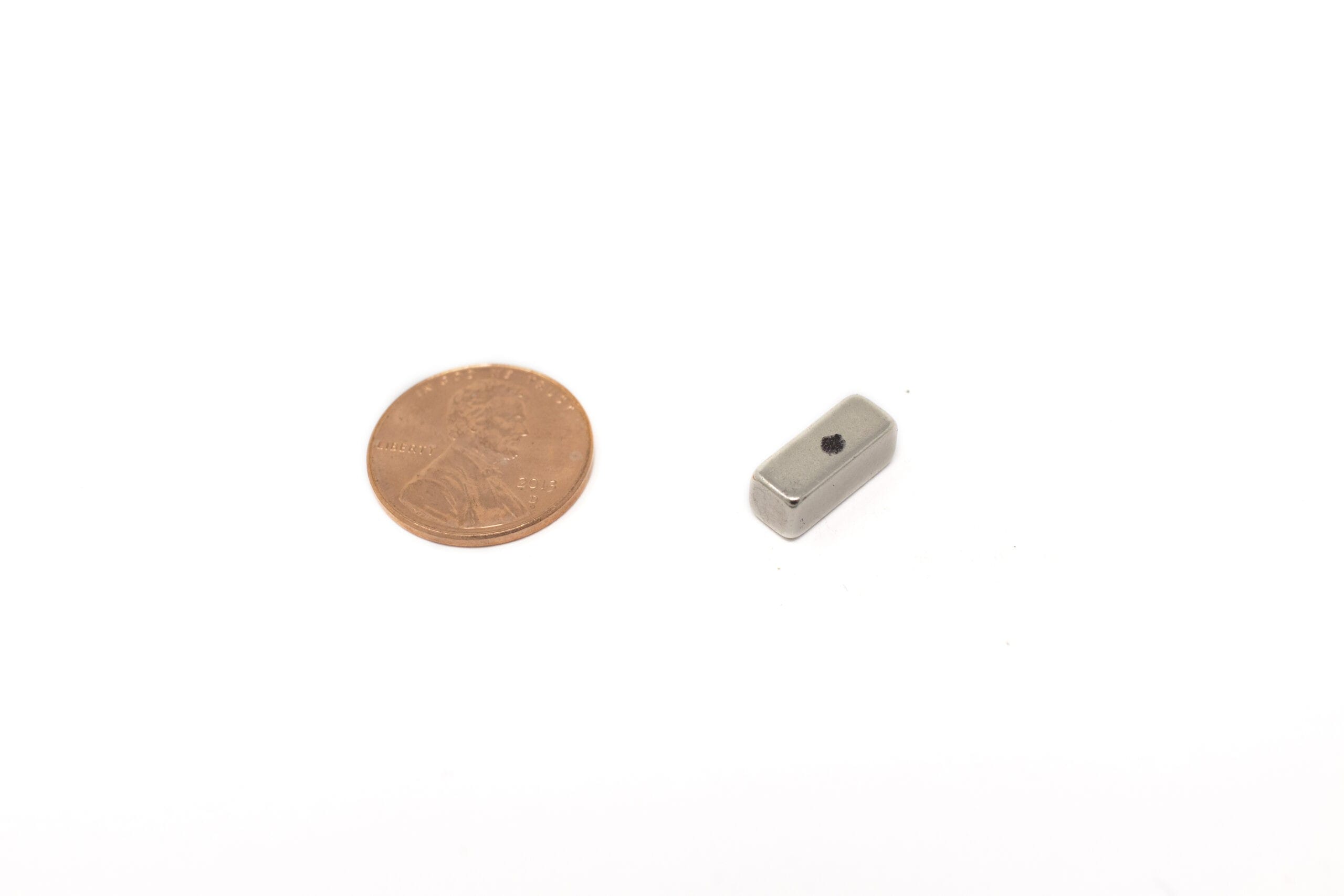 Neodymium N45SH Magnet 0.5" x 0.2" x 0.2"